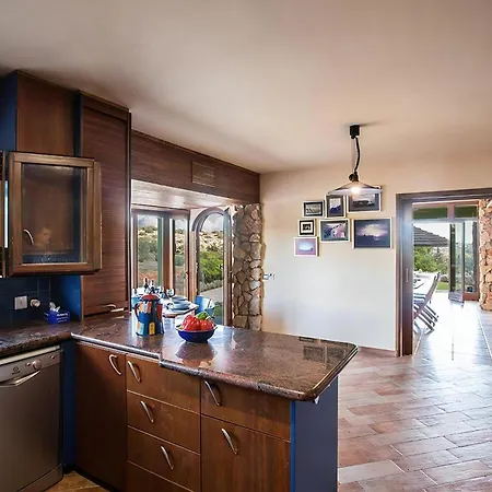 Foothills, Exquisite 5bdr With Pool And Stunning Views * איה נאפה